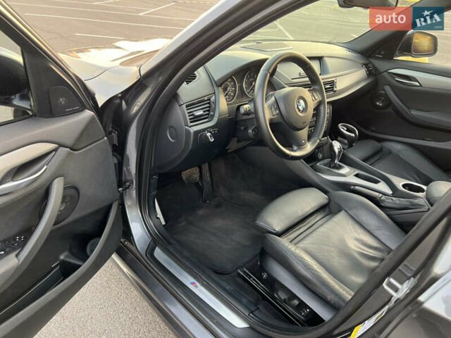 Серый БМВ Х1, объемом двигателя 2 л и пробегом 196 тыс. км за 9950 $, фото 32 на Automoto.ua