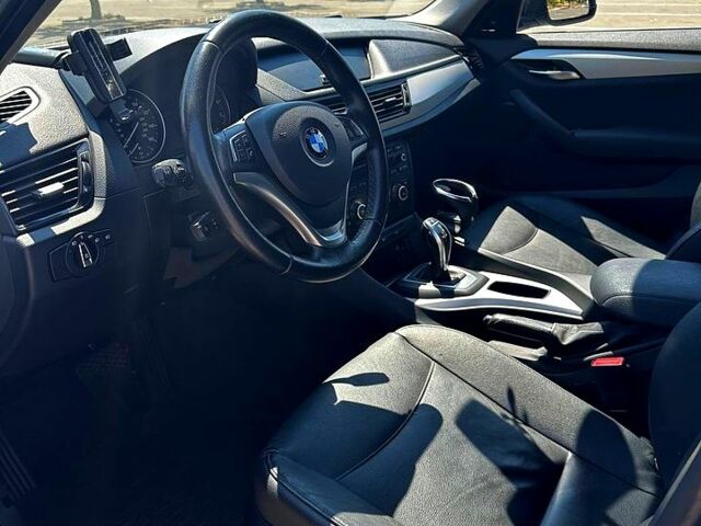 Серый БМВ Х1, объемом двигателя 2 л и пробегом 190 тыс. км за 11900 $, фото 7 на Automoto.ua