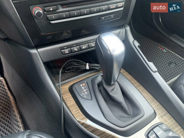 Серый БМВ Х1, объемом двигателя 3 л и пробегом 148 тыс. км за 11500 $, фото 12 на Automoto.ua