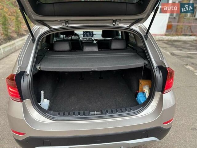 Серый БМВ Х1, объемом двигателя 2 л и пробегом 170 тыс. км за 13000 $, фото 9 на Automoto.ua
