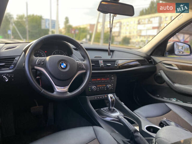 Сірий БМВ Х1, об'ємом двигуна 2 л та пробігом 167 тис. км за 14100 $, фото 13 на Automoto.ua