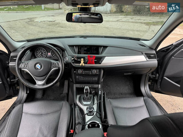 Серый БМВ Х1, объемом двигателя 2 л и пробегом 179 тыс. км за 14000 $, фото 6 на Automoto.ua