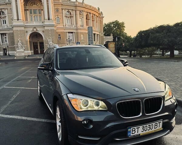 Серый БМВ Х1, объемом двигателя 2 л и пробегом 268 тыс. км за 12000 $, фото 6 на Automoto.ua