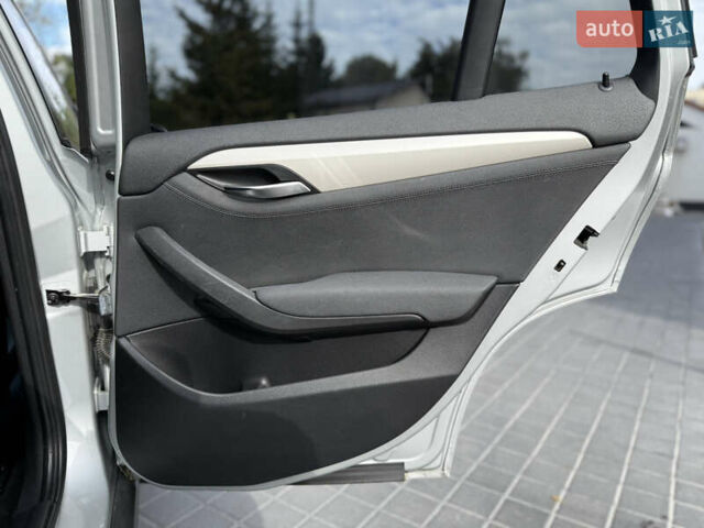 Серый БМВ Х1, объемом двигателя 2 л и пробегом 141 тыс. км за 11700 $, фото 46 на Automoto.ua