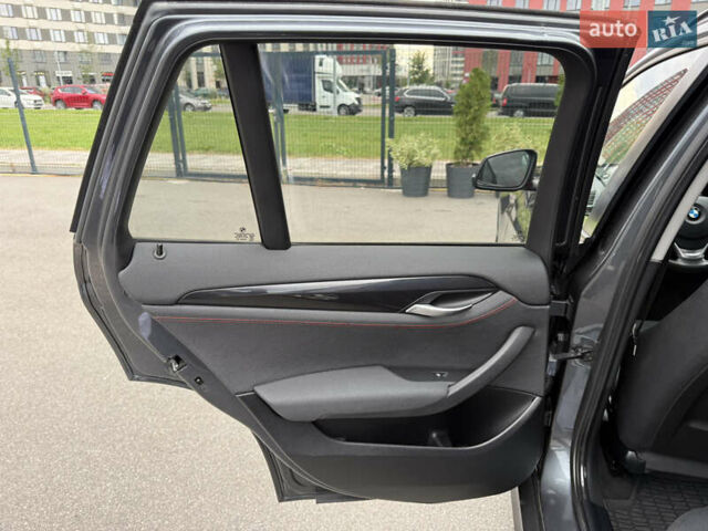 Серый БМВ Х1, объемом двигателя 2 л и пробегом 202 тыс. км за 12950 $, фото 19 на Automoto.ua