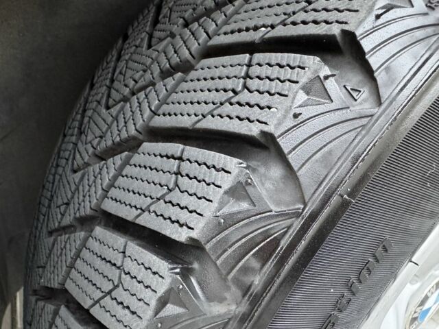 Серый БМВ Х1, объемом двигателя 2 л и пробегом 280 тыс. км за 10900 $, фото 23 на Automoto.ua