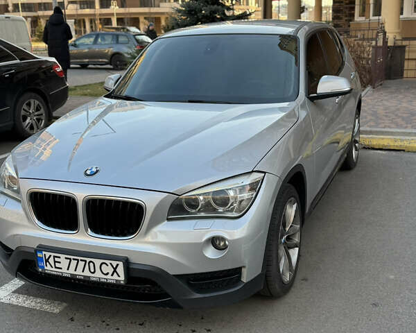 Серый БМВ Х1, объемом двигателя 2 л и пробегом 210 тыс. км за 11000 $, фото 1 на Automoto.ua