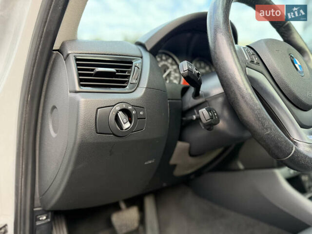 Серый БМВ Х1, объемом двигателя 2 л и пробегом 141 тыс. км за 11700 $, фото 26 на Automoto.ua