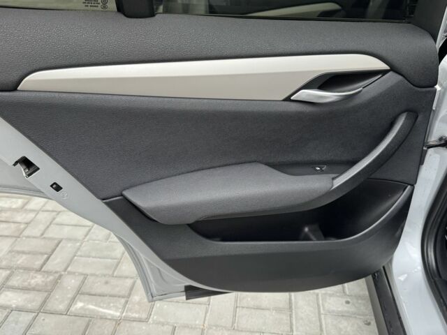 Серый БМВ Х1, объемом двигателя 2 л и пробегом 280 тыс. км за 10900 $, фото 10 на Automoto.ua