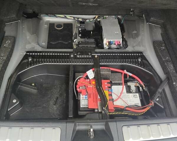 Сірий БМВ Х1, об'ємом двигуна 2 л та пробігом 143 тис. км за 13300 $, фото 25 на Automoto.ua