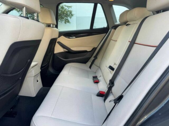 Серый БМВ Х1, объемом двигателя 2 л и пробегом 82 тыс. км за 12000 $, фото 13 на Automoto.ua