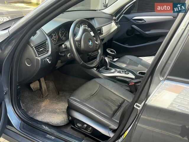 Сірий БМВ Х1, об'ємом двигуна 2 л та пробігом 125 тис. км за 13200 $, фото 4 на Automoto.ua