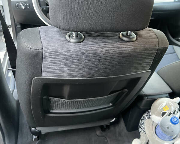 Серый БМВ Х1, объемом двигателя 0 л и пробегом 265 тыс. км за 12999 $, фото 38 на Automoto.ua