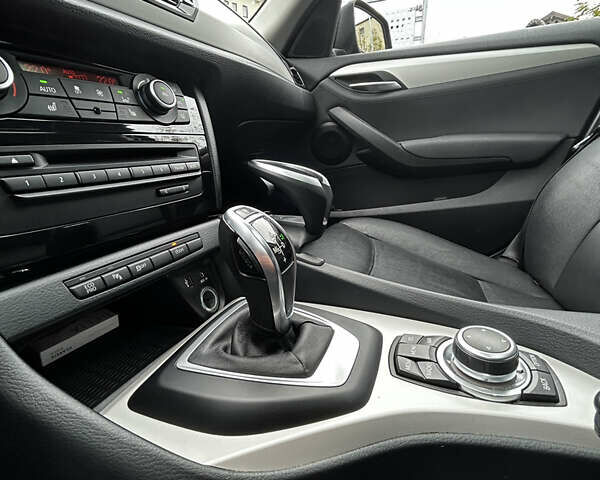 Серый БМВ Х1, объемом двигателя 2 л и пробегом 154 тыс. км за 13000 $, фото 32 на Automoto.ua