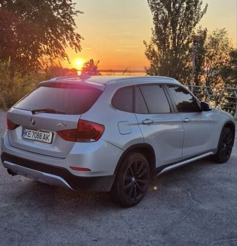 Серый БМВ Х1, объемом двигателя 2 л и пробегом 251 тыс. км за 10300 $, фото 1 на Automoto.ua