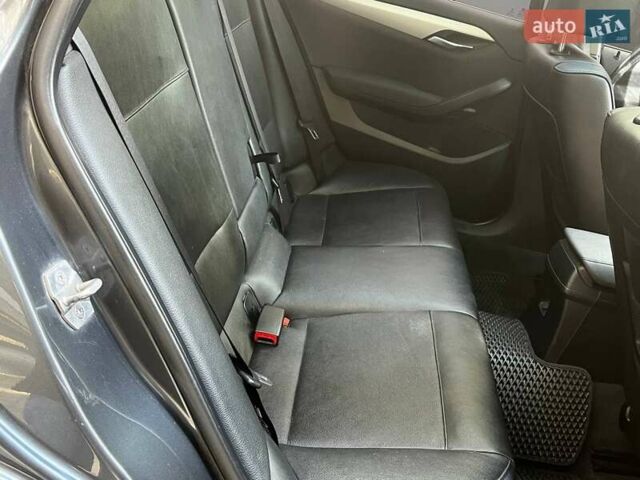 Сірий БМВ Х1, об'ємом двигуна 2 л та пробігом 125 тис. км за 13200 $, фото 6 на Automoto.ua