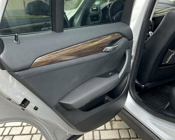 Серый БМВ Х1, объемом двигателя 2 л и пробегом 204 тыс. км за 13000 $, фото 16 на Automoto.ua