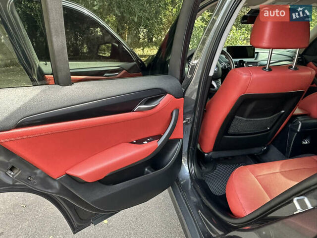 Серый БМВ Х1, объемом двигателя 2 л и пробегом 140 тыс. км за 11900 $, фото 12 на Automoto.ua
