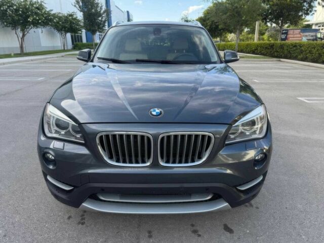 Серый БМВ Х1, объемом двигателя 2 л и пробегом 82 тыс. км за 12000 $, фото 1 на Automoto.ua