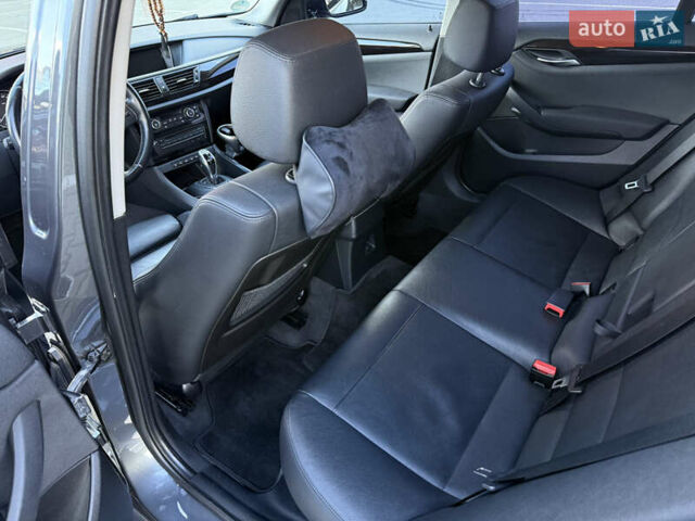 Серый БМВ Х1, объемом двигателя 2 л и пробегом 268 тыс. км за 14400 $, фото 17 на Automoto.ua