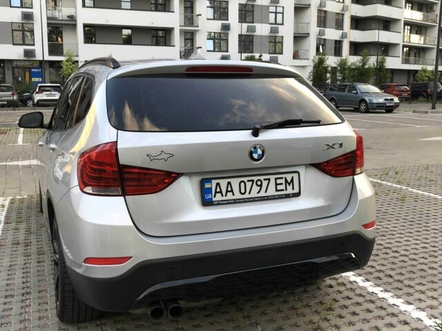 Сірий БМВ Х1, об'ємом двигуна 2 л та пробігом 122 тис. км за 10800 $, фото 7 на Automoto.ua