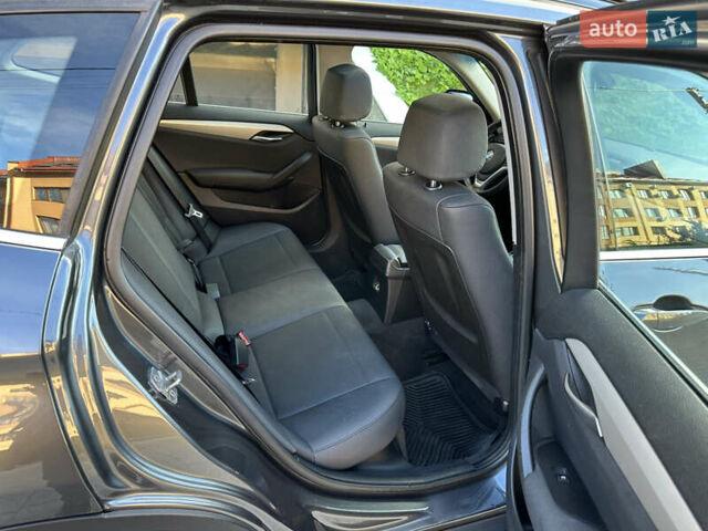 Сірий БМВ Х1, об'ємом двигуна 2 л та пробігом 158 тис. км за 12900 $, фото 27 на Automoto.ua
