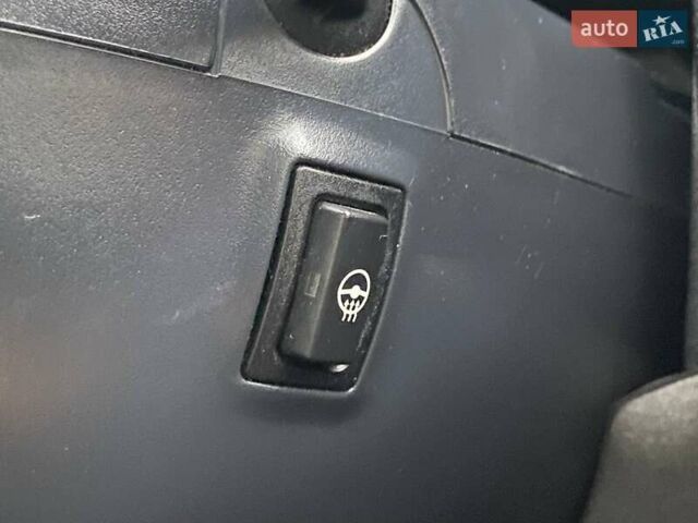 Серый БМВ Х1, объемом двигателя 2 л и пробегом 126 тыс. км за 11990 $, фото 28 на Automoto.ua