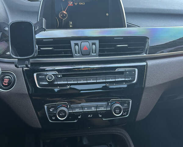 Серый БМВ Х1, объемом двигателя 2 л и пробегом 188 тыс. км за 15800 $, фото 18 на Automoto.ua