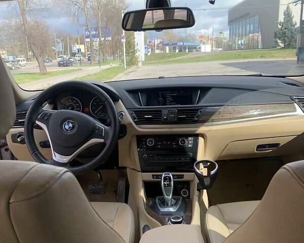 Серый БМВ Х1, объемом двигателя 2 л и пробегом 179 тыс. км за 12900 $, фото 12 на Automoto.ua