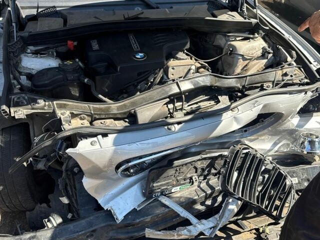 БМВ Х1 2015 в Киеве на Automoto.ua Серый БМВ Х1, объемом двигателя 2 л и пробегом 161 тыс. км за 6000 $, фото 1 на Automoto.ua