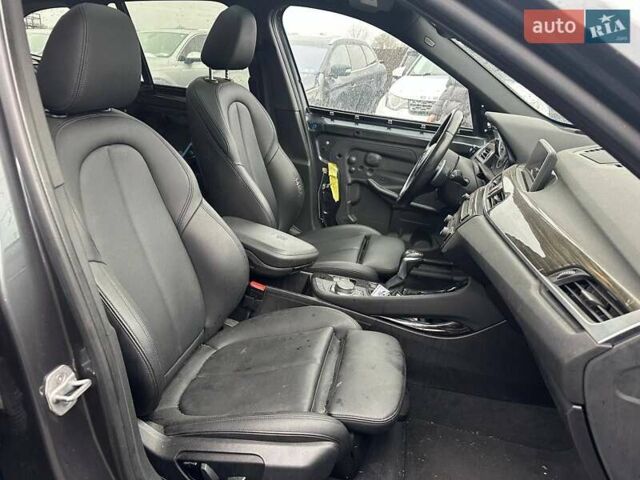 Серый БМВ Х1, объемом двигателя 0 л и пробегом 220 тыс. км за 13900 $, фото 19 на Automoto.ua