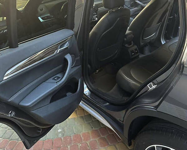 Серый БМВ Х1, объемом двигателя 2 л и пробегом 78 тыс. км за 19200 $, фото 8 на Automoto.ua