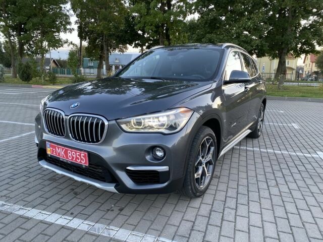 Сірий БМВ Х1, об'ємом двигуна 2 л та пробігом 180 тис. км за 14999 $, фото 4 на Automoto.ua