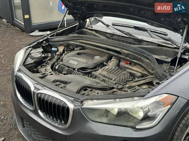 Серый БМВ Х1, объемом двигателя 0 л и пробегом 220 тыс. км за 13900 $, фото 24 на Automoto.ua