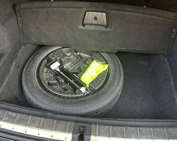 Серый БМВ Х1, объемом двигателя 2 л и пробегом 78 тыс. км за 19200 $, фото 17 на Automoto.ua