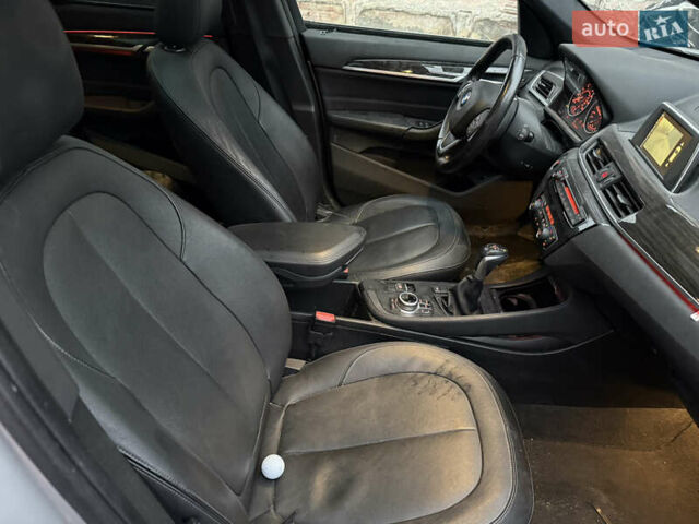 Серый БМВ Х1, объемом двигателя 2 л и пробегом 175 тыс. км за 10700 $, фото 32 на Automoto.ua