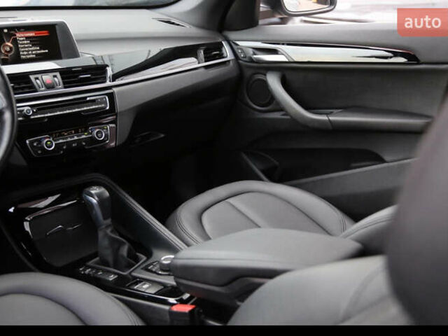 Сірий БМВ Х1, об'ємом двигуна 2 л та пробігом 90 тис. км за 19300 $, фото 8 на Automoto.ua