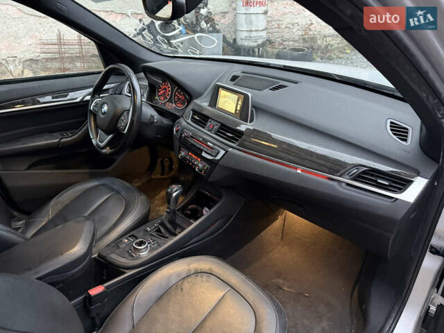 Серый БМВ Х1, объемом двигателя 2 л и пробегом 175 тыс. км за 10700 $, фото 30 на Automoto.ua
