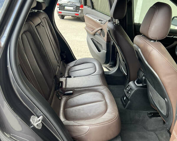 Сірий БМВ Х1, об'ємом двигуна 2 л та пробігом 164 тис. км за 16500 $, фото 23 на Automoto.ua