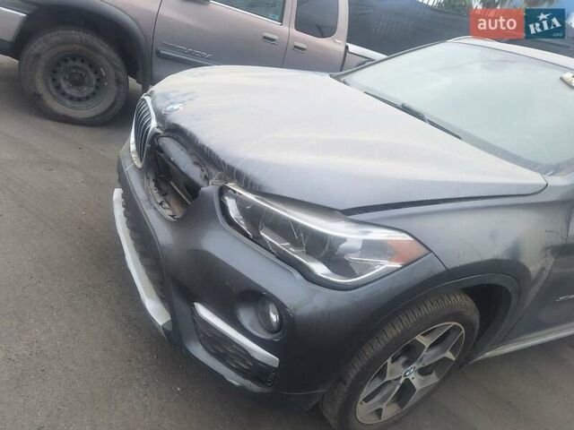 Сірий БМВ Х1, об'ємом двигуна 2 л та пробігом 251 тис. км за 9500 $, фото 15 на Automoto.ua
