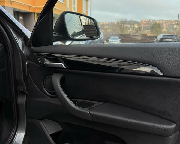 Серый БМВ Х1, объемом двигателя 2 л и пробегом 265 тыс. км за 16800 $, фото 18 на Automoto.ua