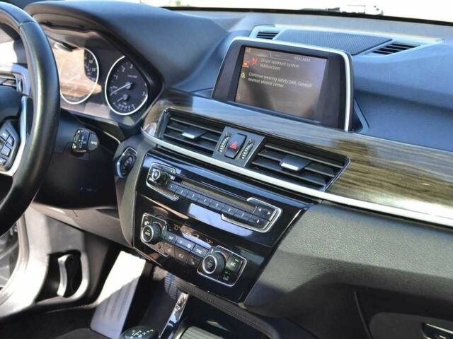 Сірий БМВ Х1, об'ємом двигуна 2 л та пробігом 178 тис. км за 15500 $, фото 6 на Automoto.ua