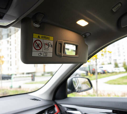 Сірий БМВ Х1, об'ємом двигуна 2 л та пробігом 210 тис. км за 26000 $, фото 46 на Automoto.ua