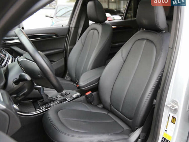 Сірий БМВ Х1, об'ємом двигуна 2 л та пробігом 90 тис. км за 19300 $, фото 14 на Automoto.ua
