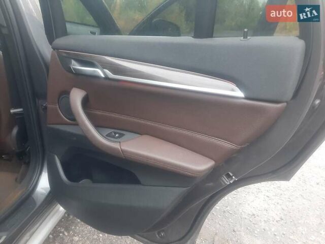 Сірий БМВ Х1, об'ємом двигуна 2 л та пробігом 188 тис. км за 18100 $, фото 12 на Automoto.ua