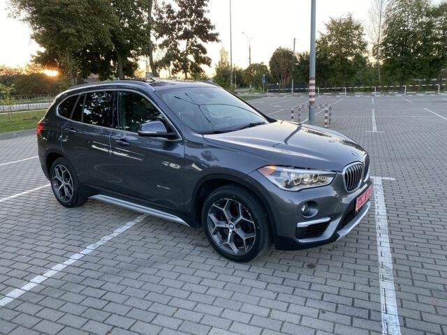 Сірий БМВ Х1, об'ємом двигуна 2 л та пробігом 180 тис. км за 14999 $, фото 1 на Automoto.ua