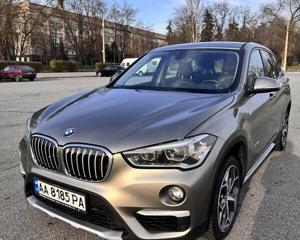 Серый БМВ Х1, объемом двигателя 2 л и пробегом 211 тыс. км за 19500 $, фото 25 на Automoto.ua