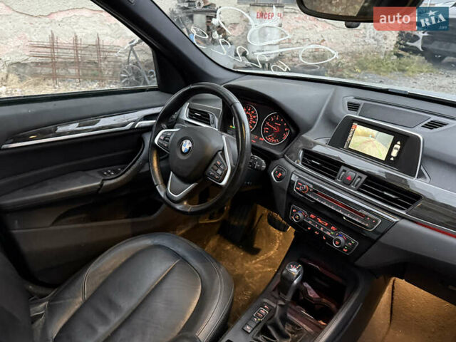 Серый БМВ Х1, объемом двигателя 2 л и пробегом 175 тыс. км за 10700 $, фото 34 на Automoto.ua