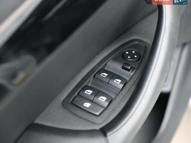 Сірий БМВ Х1, об'ємом двигуна 2 л та пробігом 90 тис. км за 19300 $, фото 6 на Automoto.ua