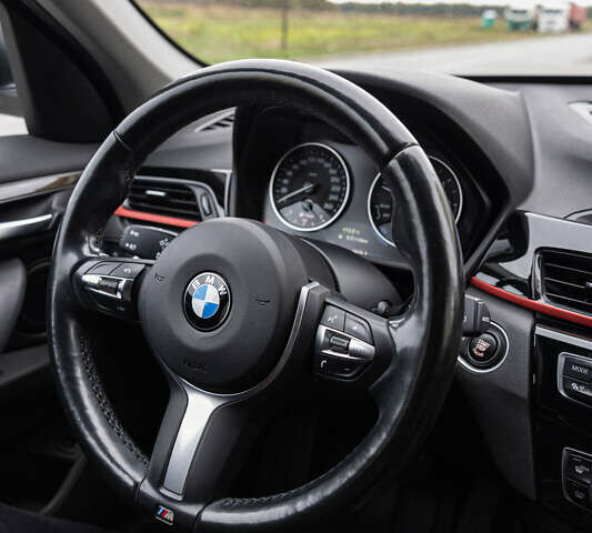 Сірий БМВ Х1, об'ємом двигуна 2 л та пробігом 210 тис. км за 26000 $, фото 48 на Automoto.ua